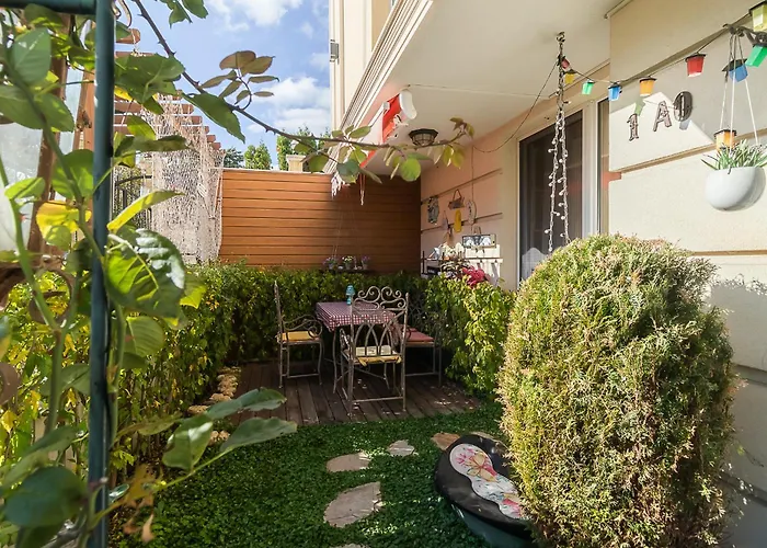 Seaside With A Garden